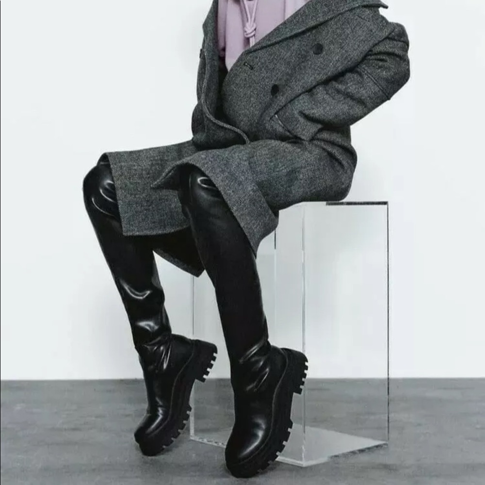 ZARA over the knee track boots - Picture 4 of 10